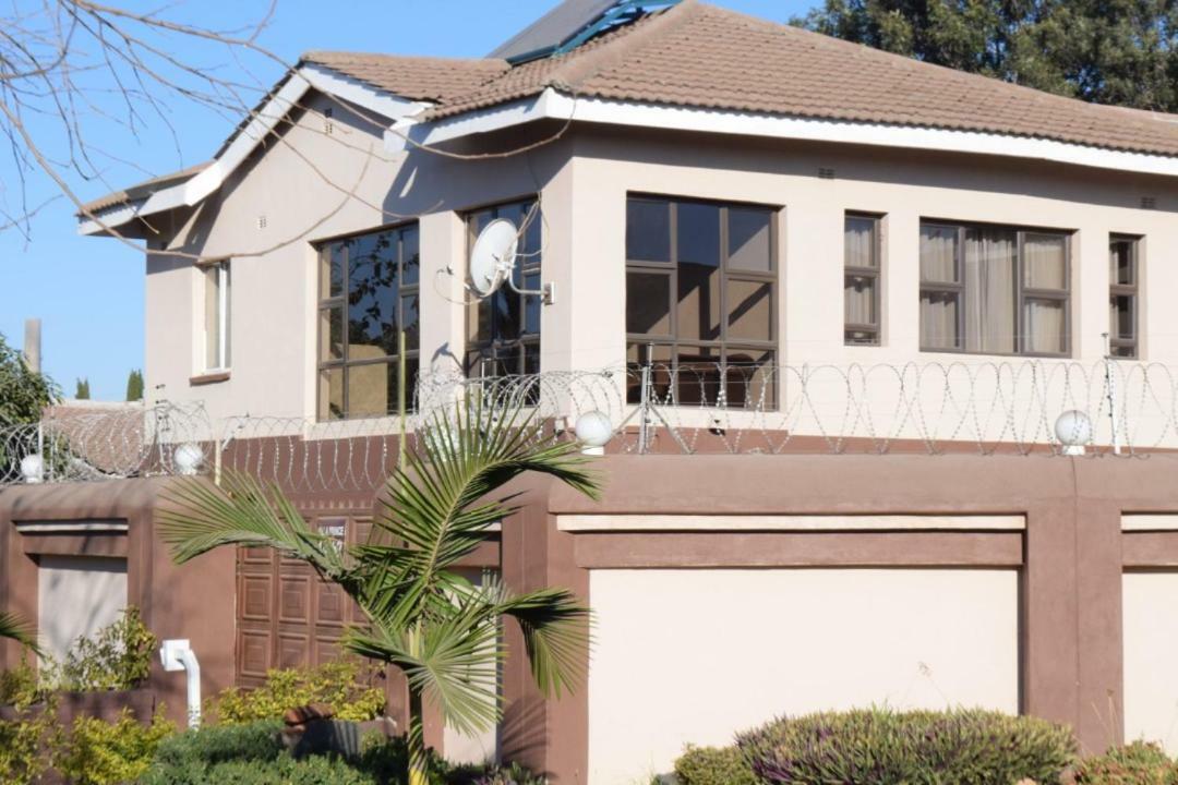 Villa Prince Harare Exterior foto